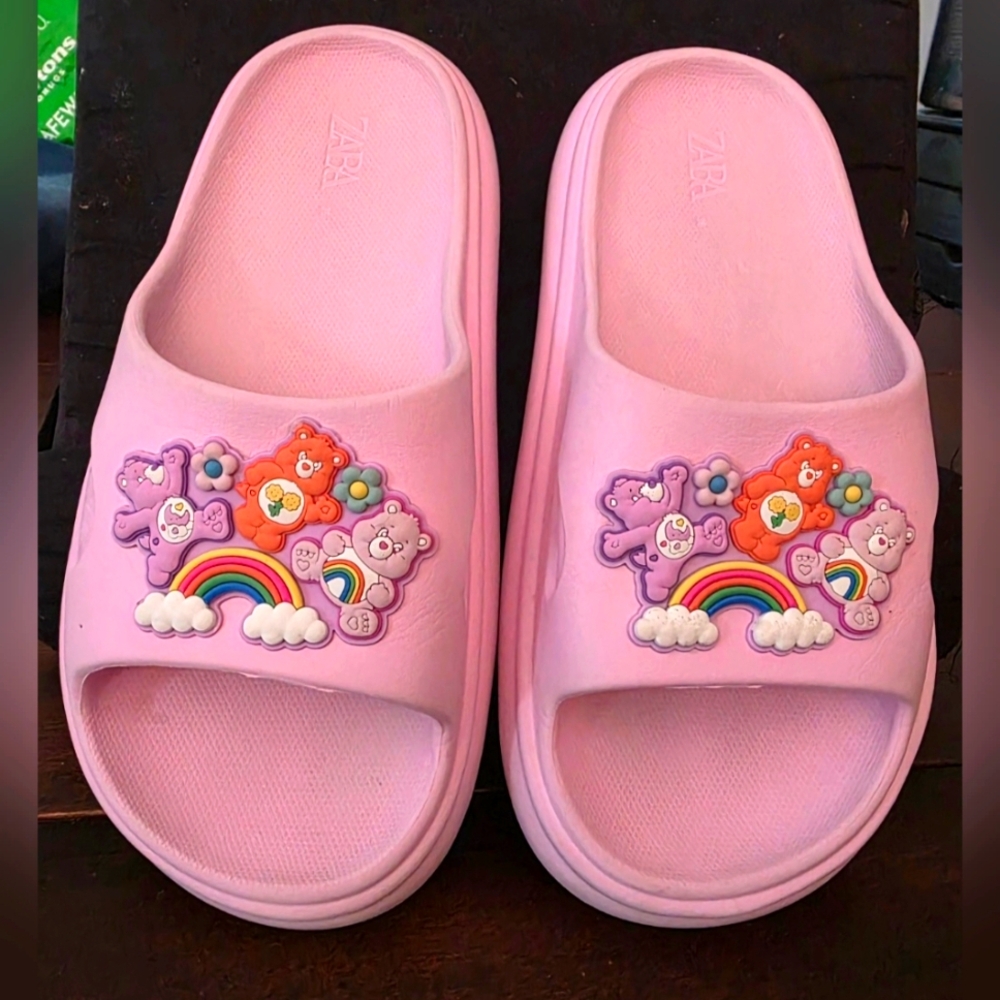 Care Bear Slides Womans Size 7 Zara Brand Say Size 36 Fit Bigger